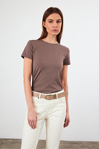 VENA Μπλουζάκι Rachel με λαιμόκοψη Slim Fit Basic-Μινκ