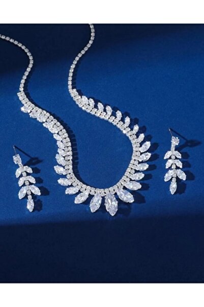 Mihra Aksesuar Stylish Crystal Rhinestone Necklace Earring Set Bridal Special Occasion Henna Engagement Set