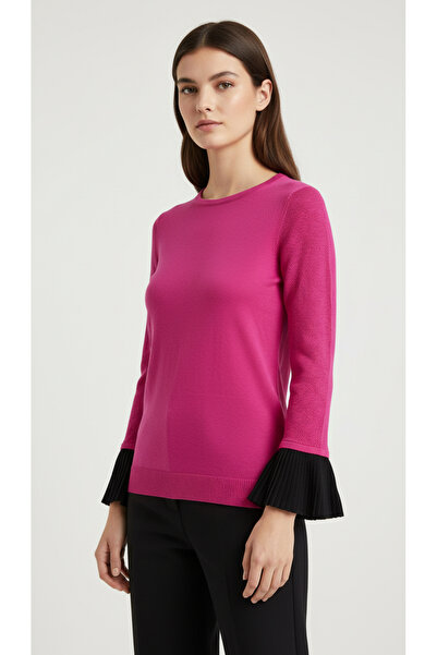 Digz fashion Fuchsia Black Tuck Pleat Detailed Knit Sweater