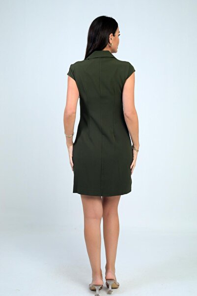 By Saygı Kadın Kruvaze Yaka Toka Detaylı Eteği Pileli Likralı Krep Elbise