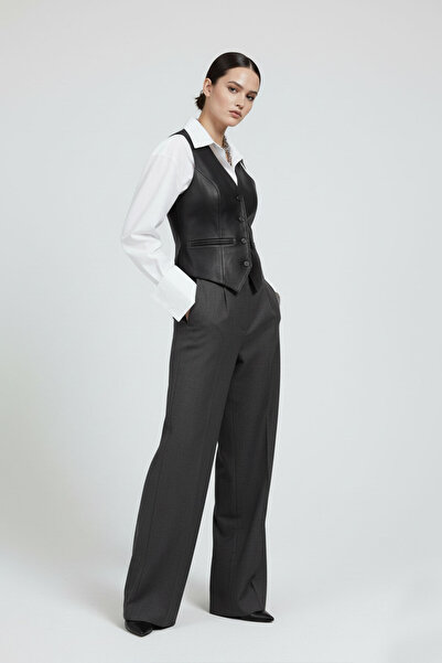 Deriderim Genuine Leather Black Women's Vest