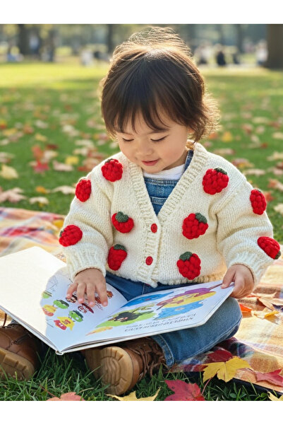 NEVALİN Çilek Detaylı El Örgüsü Kız Çocuk Hırka