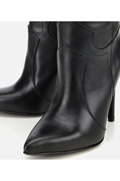 Hotiç Kadın Deri Siyah Sivri Burunlu Yüksek Topuklu Bot