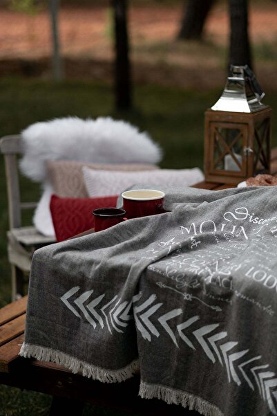 Barine Taşıma Kemerli Peluş Kaplı Çift Yüzlü Yazı Jakarlı Koltuk Şalı Battani...