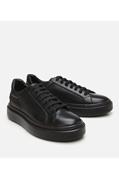Hotiç Men's Leather Black Light Sole Sports Shoes