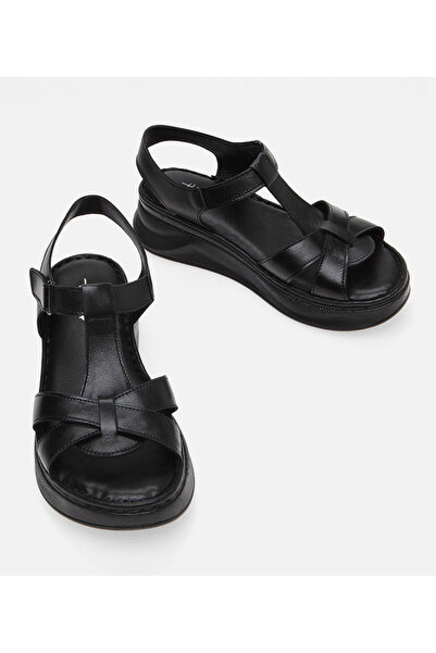 Hotiç Women's Leather Black Flat Sandals