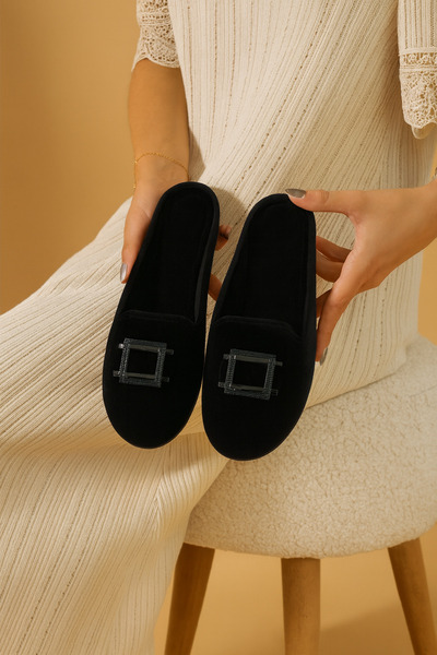 AGACE Furry, Hairy, Closed-Front, Bohemian Style, Dowry-Style Women's Winter House Slippers