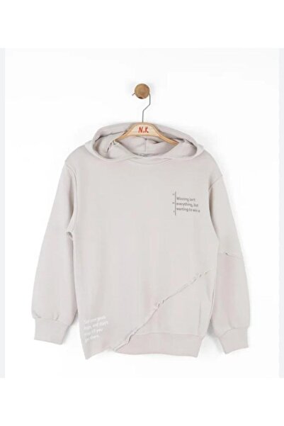 nk kids سويت شيرت وين للأولاد من عمر 8 إلى 14 سنة باللون البيج