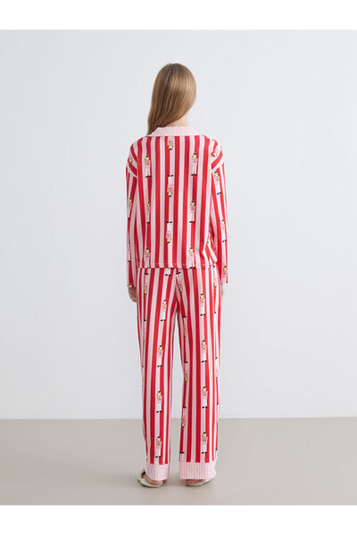 LC Waikiki Create Your Style from Uzg Store |   Shirt Collar Printed Women's Pajama Set