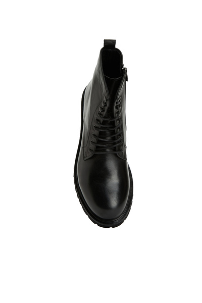Dıvarese Siyah Erkek Deri Bot