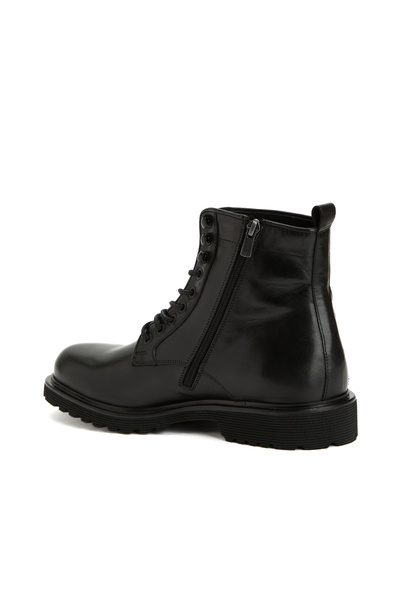 Dıvarese Siyah Erkek Deri Bot