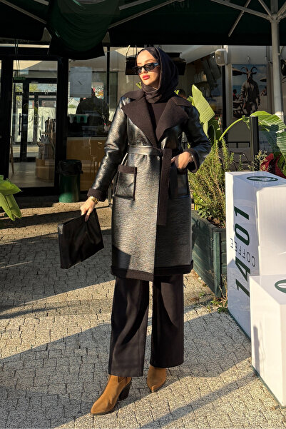 Tesettür Diyarı Ribana İçi Kürklü Suni Deri Kaban- Siyah