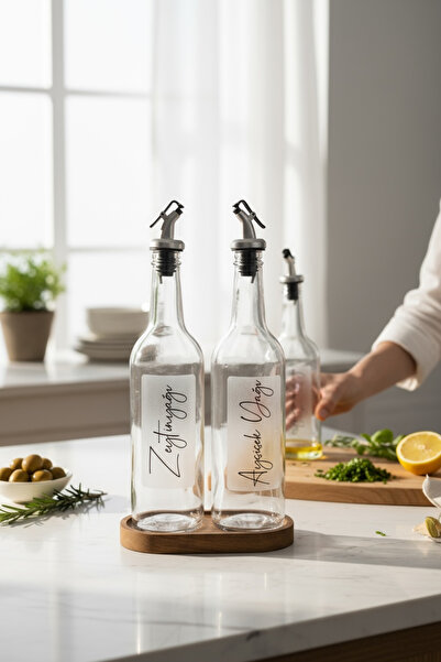 zezedesing 2-Piece Olive Oil and Sunflower Oil Bottle with Wooden Stand Transparent Oil Pot Oil Dispenser 750 ml (Silver)