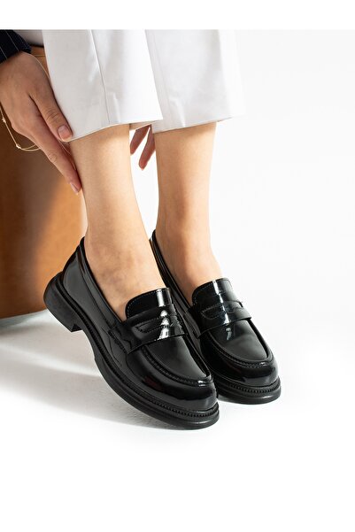 ALEMDAR AYAKKABI Pace Black Patent Leather Women's Loafer