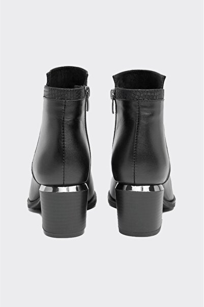 derinet Hakiki Deri Klasik Fermuarlı Kadın Bot