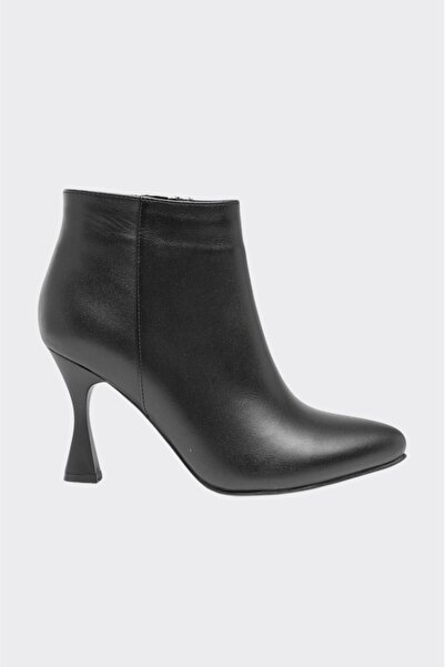 derinet Kalem Topuklu Hakiki Deri Klasik Kadın Bot