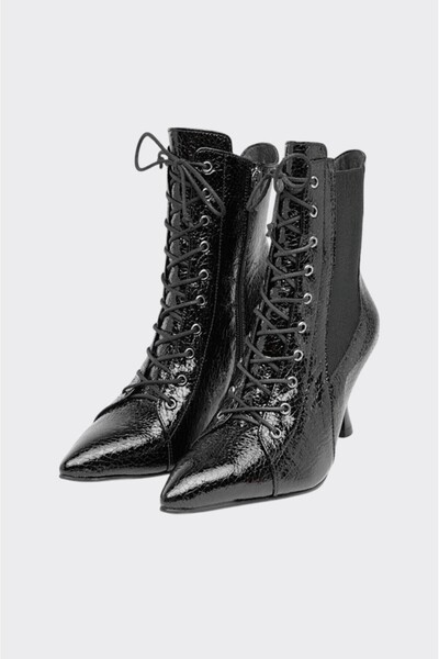 derinet Klasik Bağcıklı Fermuarlı Hakiki Deri Kadın Bot