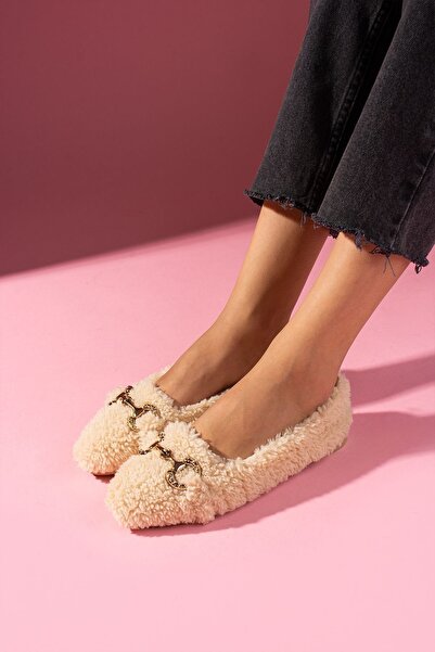 FUGA MODA Balerina de casă cu textura prosop bej Sora cu accesorii aurii