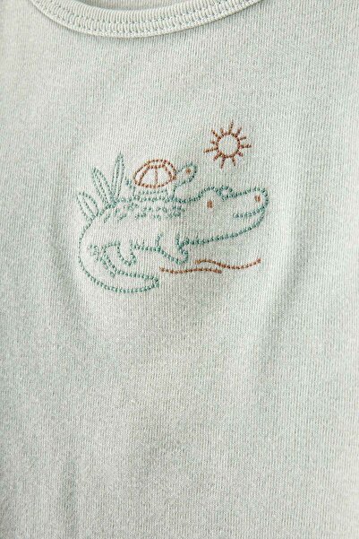 Carter's Baby Boy Green Bottom Top