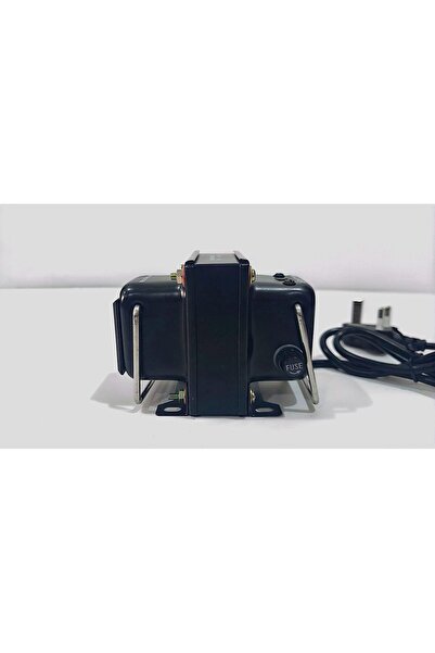 Generic محول كهربائي أوتوماتيكي 220 فولت/110 فولت والعكس 110 فولت/220 فولت - 100 واط - صنع في تايوان