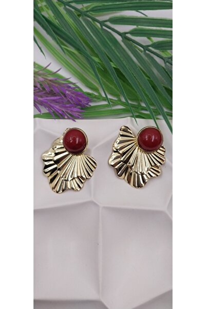 Bordo Detaylı Gold Yaprak Şeklinde Küpe