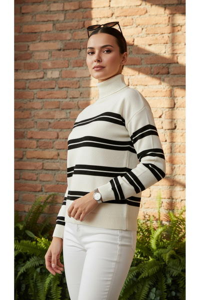 trendlina Pulover tricotat cu gât înalt în dungi