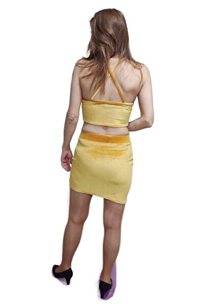 Nadom 2'li Hardal Renk Düz Kadife Yüksek Bel Asimetrik Kesim Mini Etek Çapraz Askılı Crop