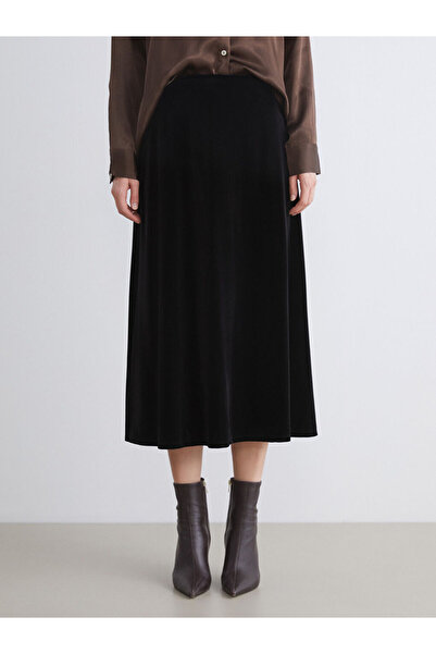 LC Waikiki Били Ластикли А Къса кадифена пола