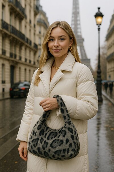 FELLMENS Сива дамска чанта с мека текстура и леопардов принт