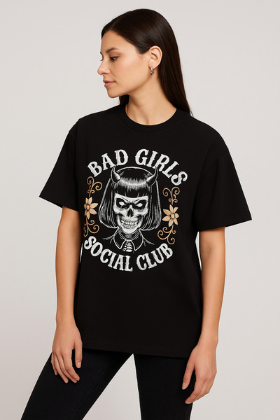 ocke تي شيرت نسائي أسود كبير الحجم بنمط قوطي للفتيات المشاغبات