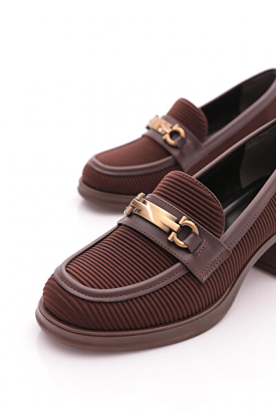 DGN Pm386-K1463 Дамски обувки с катарама