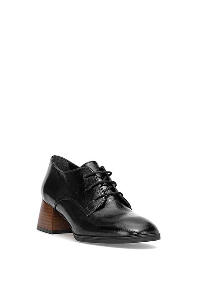 Mammamia D25KA-1545 Kadın Hakiki Rugan Deri Klasik Topuklu Ayakkabı Siyah