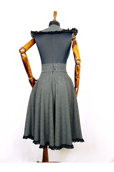 Sihirli Düğmeler Vintage Skirt and Collar