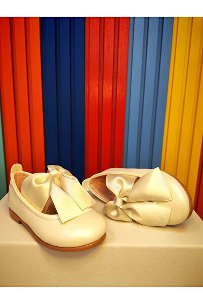 mocno Kız Çocuk Kurdelalı Babet Krem Renk