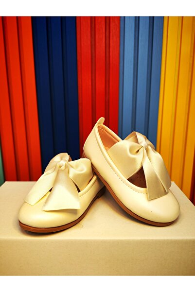 mocno Kız Çocuk Kurdelalı Babet Krem Renk