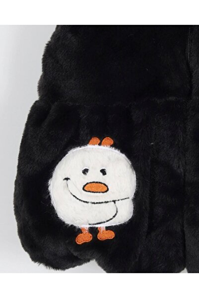 Ege Bebek Girl's 3-4-5-6-7 Years Old Cute Figure Embroidered Hooded Zippered Plush Girl's Vest