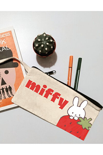 lovver حامل أقلام بسحاب بتصميم خاص على شكل أرنب ميفي