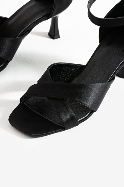 es exello Baver Low Heel Cross Strap Black Satin Shoes