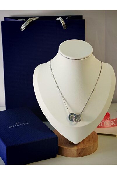 Generica Chain with accessories