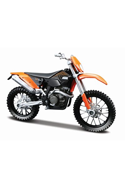 Maisto KOVOVÁ MOTOCYKEL SE STOJANEM SPECIÁLNÍ EDICE KTM 450 MĚŘÍTKO 1:18