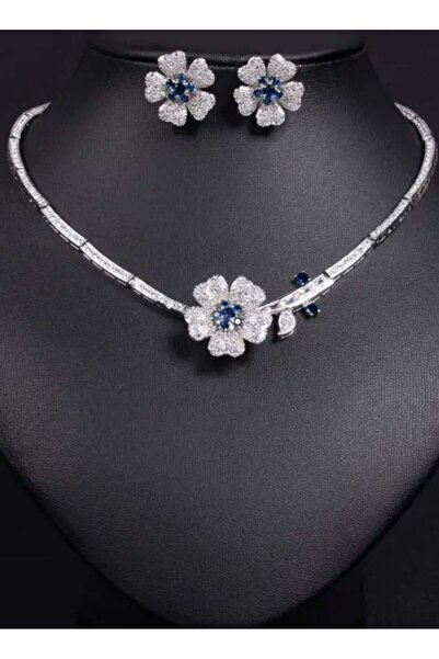 Generic طقم مجوهرات جولاري قلادة زهرة الزركونيا
