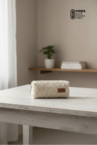 caps office Kürk Teksturirano Pliš Pernica – Jedan odjeljak, sa zatvaračem, d...