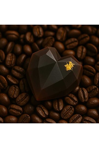 SOO SOAP مجموعة صابون على شكل قلب برائحة القهوة مع تفاصيل ذهبية، منتج زخرفي