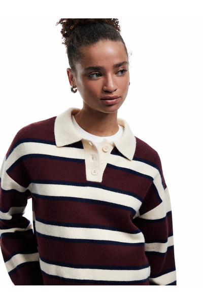 Koton Pulover din tricotaj cu dungi și guler polo