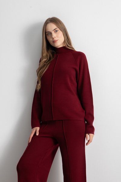 Shophia Women's Embossed Detailed Knitwear Set – Burgundy