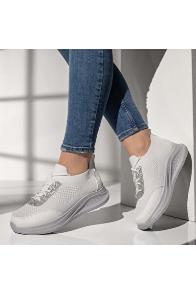 Modlet.ro Teniși albi cu șireturi pentru femei MOD13398