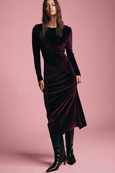 Stradivarius Velvet midi dress
