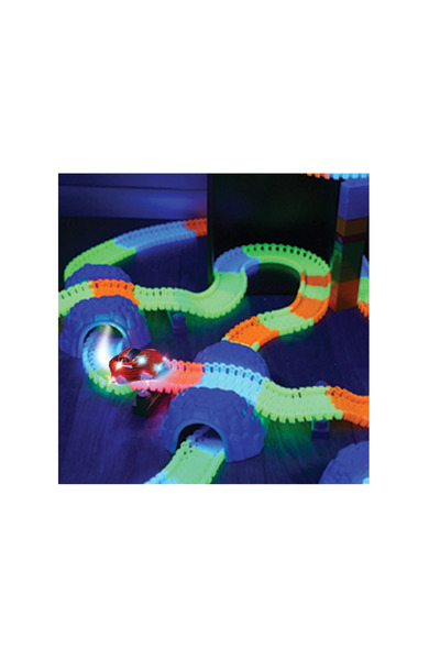 KlaussTech Circuit pentru mașini, KlaussTech, iluminat, constă din 220 de pie...