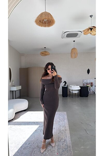 Buket Teke Hnědé šaty Madonna