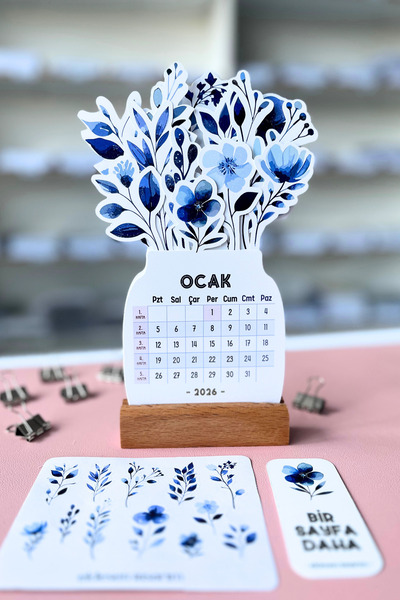 Eldesen Tasarım 2026 Yılı Aylık Masa Takvimi Orta Boy / Resmi Tatiller ve Hafta Sonları